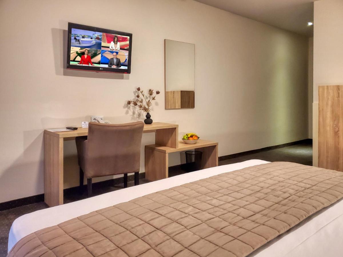 מוסטר Hotel Argentum מראה חיצוני תמונה