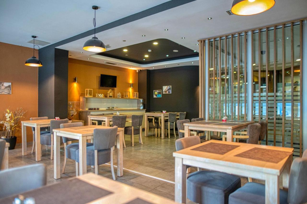 מוסטר Hotel Argentum מראה חיצוני תמונה