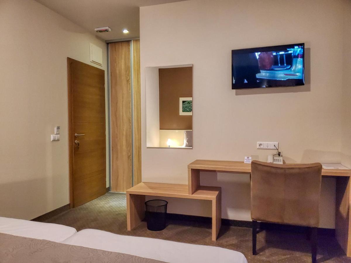 מוסטר Hotel Argentum מראה חיצוני תמונה